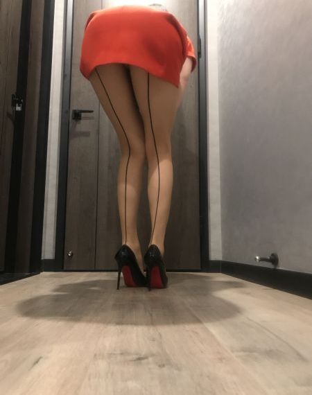 美女被艹又黄的视频在线观看_1080在线播放观看