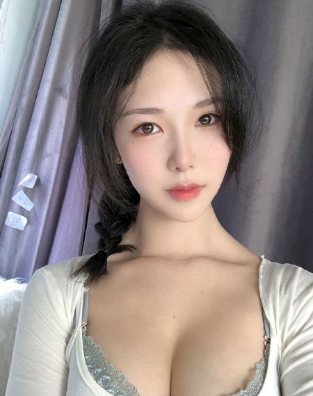 夜夜躁狠狠躁夜躁2021鲁大师_HD免费播放