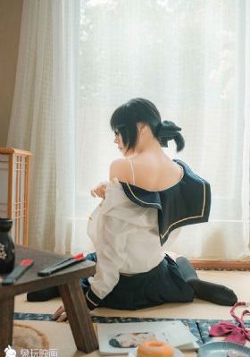 低头痛哭的图片_BD完整视频观看