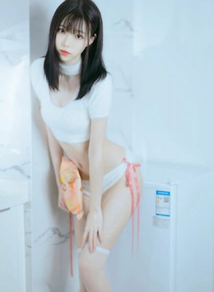 丰满少妇被粗大的猛进出69影院_720全集免费播放