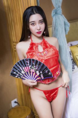他舌头伸入我下面很舒服舒服_超清超清免费观看