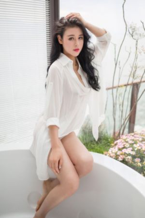 被老师夹在胯下闻内裤_2019国语AV首页