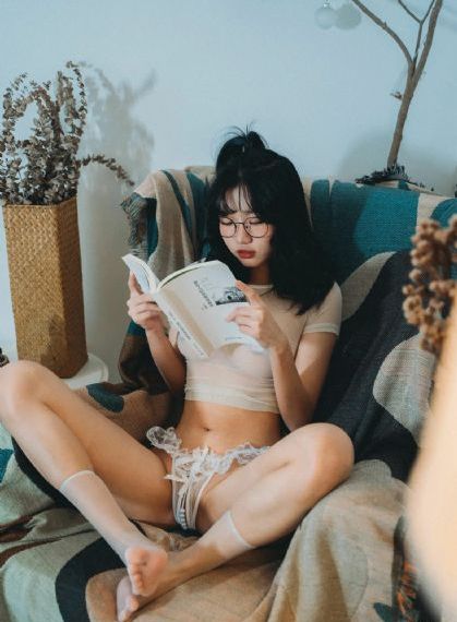 中国18禁在线播放_720日韩免费观看