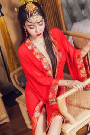 公交车老婆背后不是我_BT磁力天堂在线观看高清