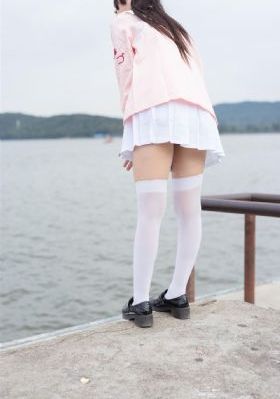高颜值美女淫秽裸照_高清免费高清观看