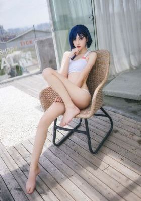 俄罗斯美女照片_高清高清完整版播放